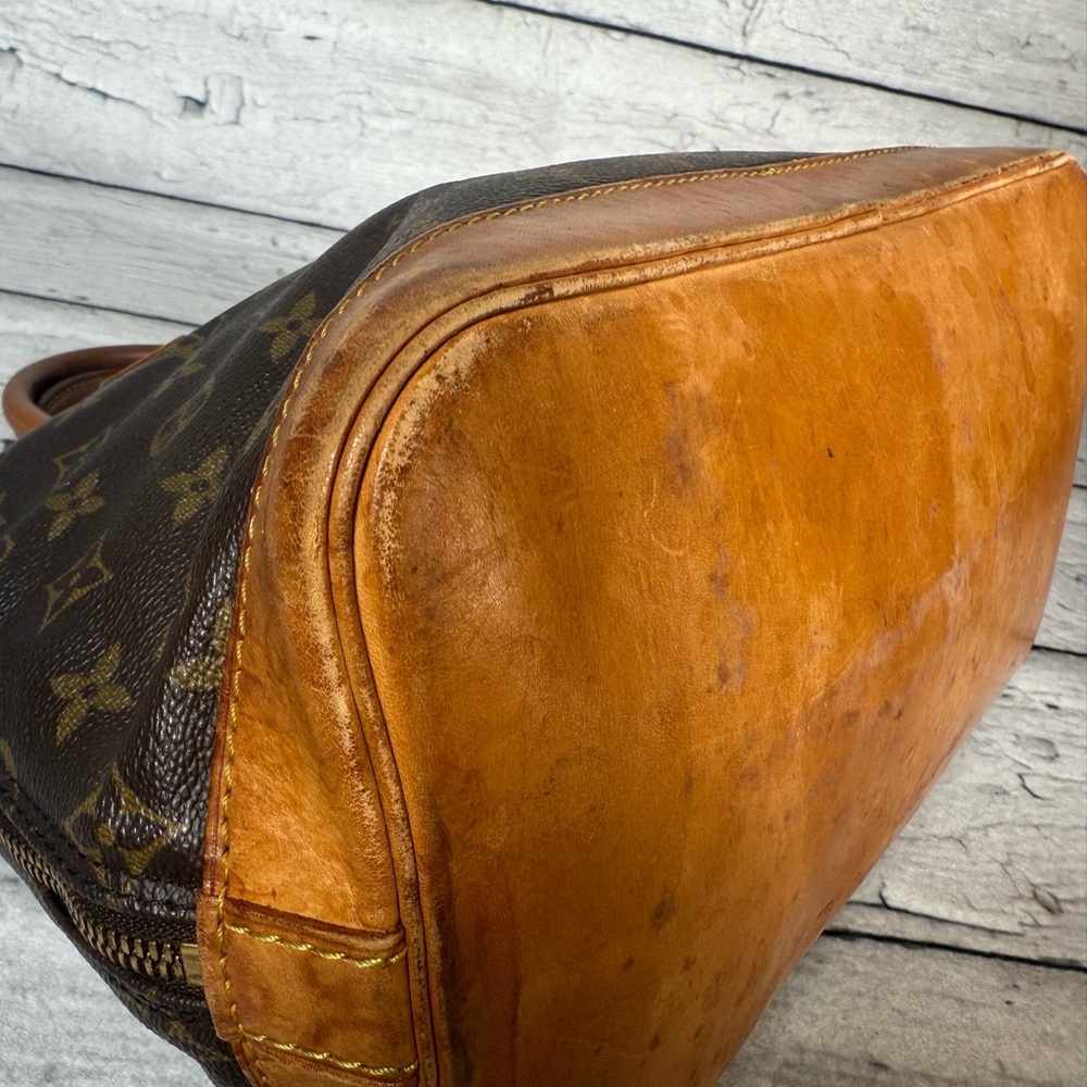 Louis Vuitton Alma Brown Monogram Leather Canvas Handbag - Picture 9 of 16